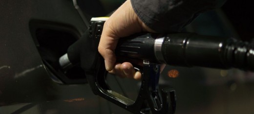 Karta paliwowa – sposób na niższe koszty paliwa i sprawniejsze zarządzanie flotą