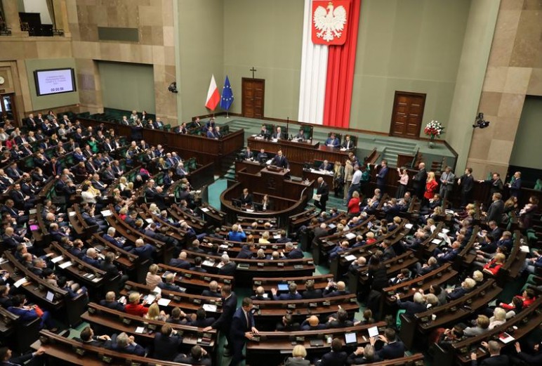 Sejm odrzucił projekt znoszący dwukadencyjność. W 2029 roku czekają nas zmiany w ośmiu gminach powiatu myślenickiego