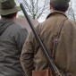 Myśliwi idą w las. Ruszają polowania zbiorowe w regionie. Sprawdź, gdzie i kiedy trzeba uważać